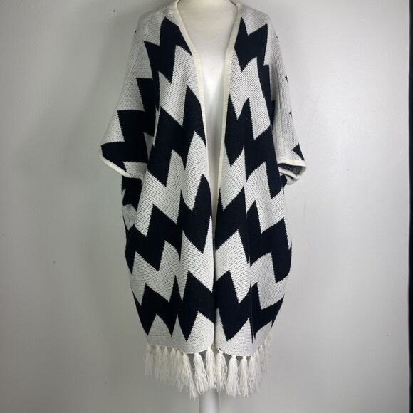 Women's Kimono Wrap Sweater Lagenlook Boho Open Fringe Chevron Size M/L Cozy - Picture 1 of 8